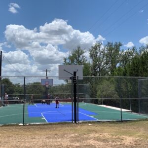 Lago Vista Courts